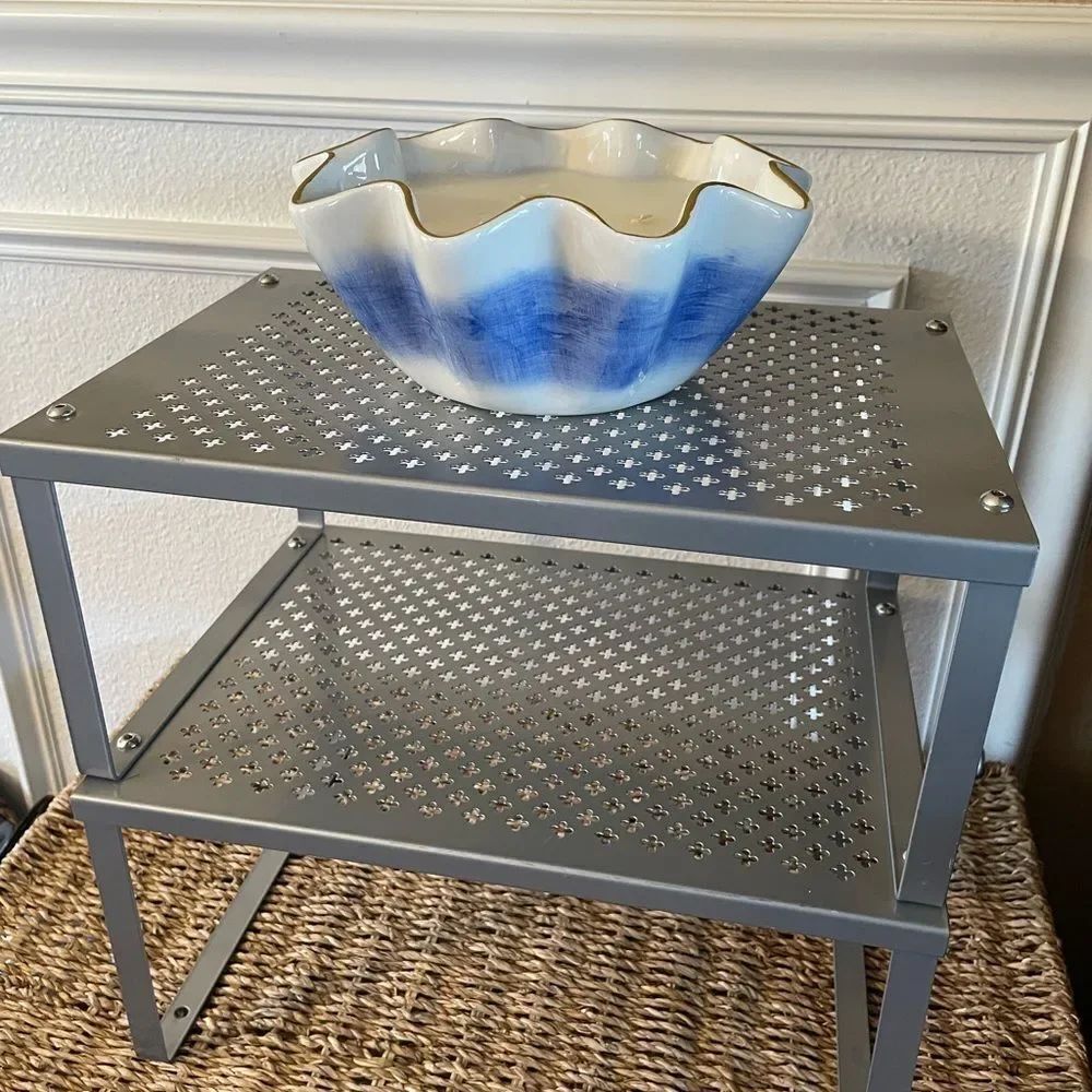 Somgmics Two Level Metal Decorative Shelf with Heavy 21 Ounce Swirl Bowl Candle